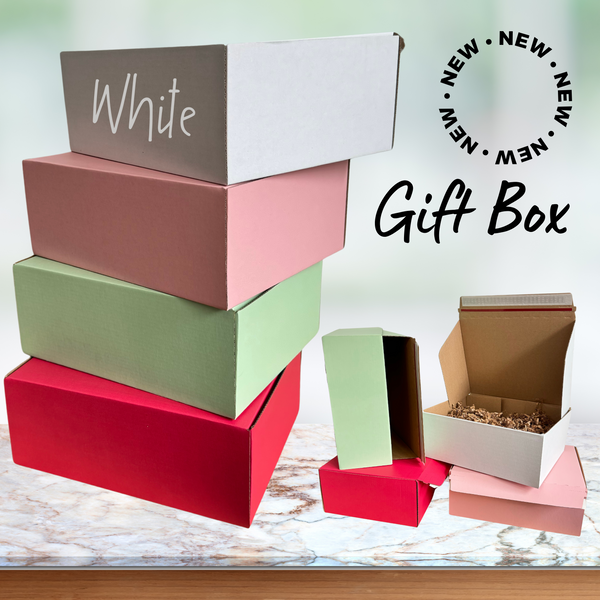 Gift Box with Crinkle Paper - White